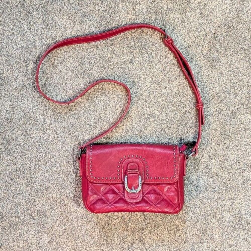 Wrangler Red Quilted Crossbody Bag - Horseshoe Buckle & Studded Flap Purse